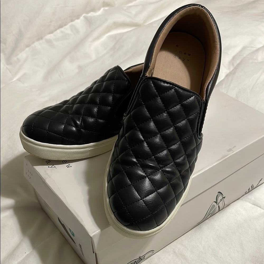 a new day Black Quilted Slip-On Sneakers